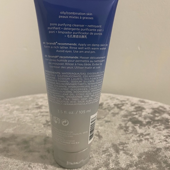 DR. BRANDT Pores no more® Pore Purifying Cleanser - Picture 4 of 5